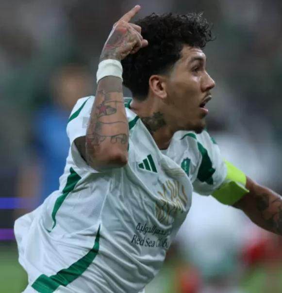 v站-2助帮吉达国民夺亚冠 菲尔米诺沙特联赛都打不上