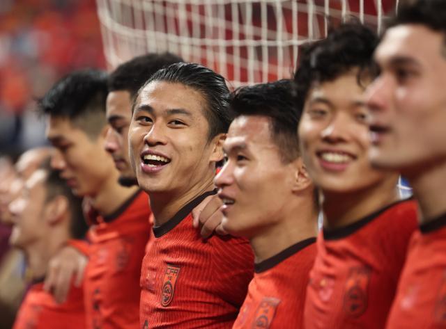 v体育-严益唯：伊万再次升级国家队战术迫在眉睫